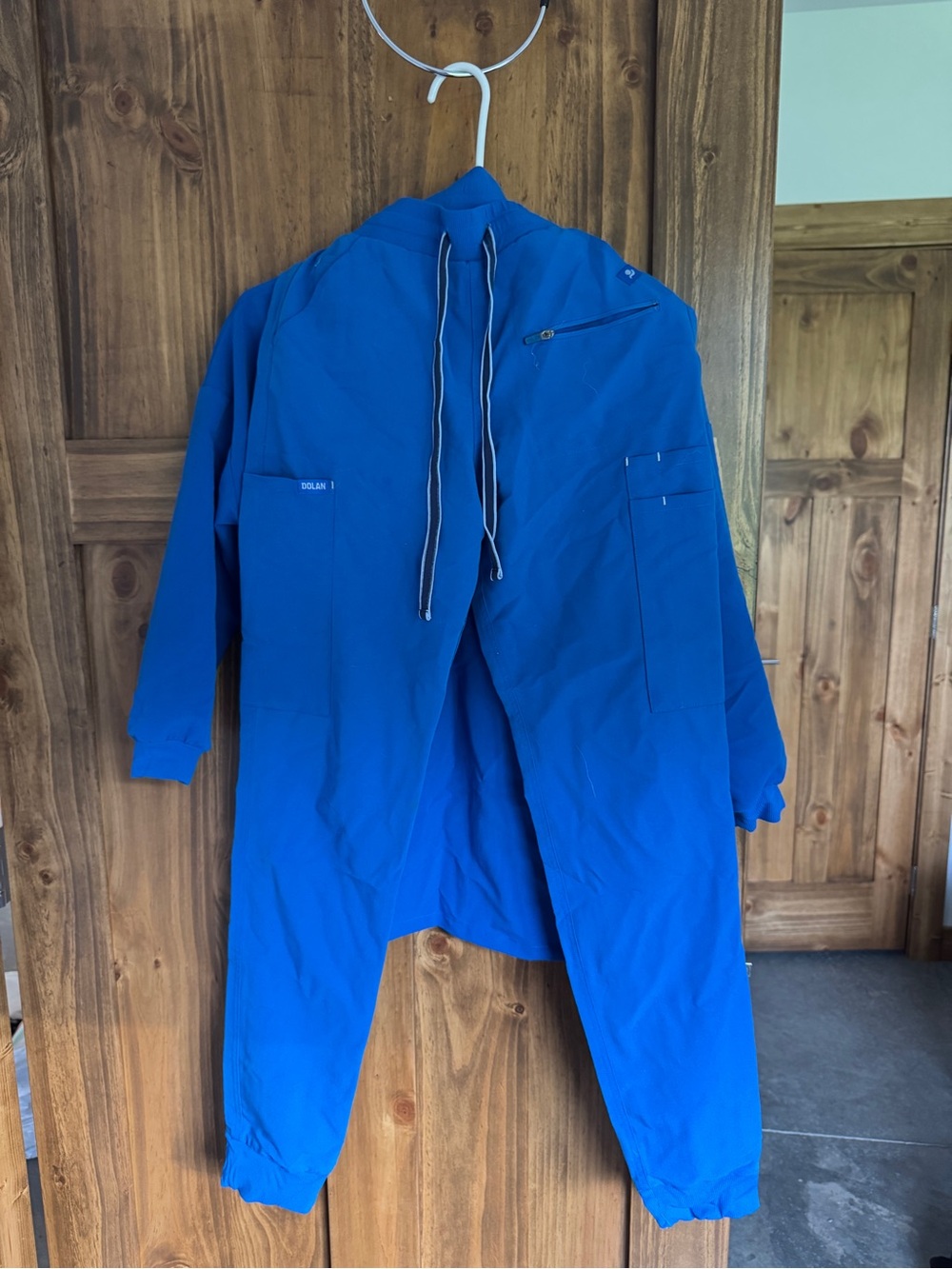 Dolan Women's Vibrant Blue Jogger Scrubs - Picture 3 of 3